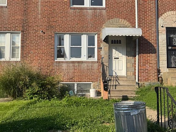 2nd image of 241 E Howell St