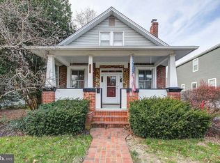 1101 S Rolfe St, Arlington, VA 22204