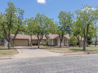 1708 S Monroe St, San Angelo, TX 76901