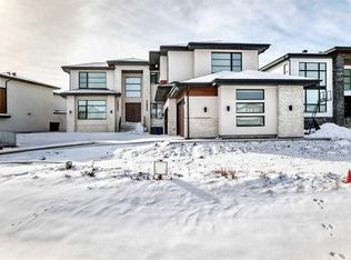 13 E Trinity Rd, Rocky View County, AB T1Z0B8