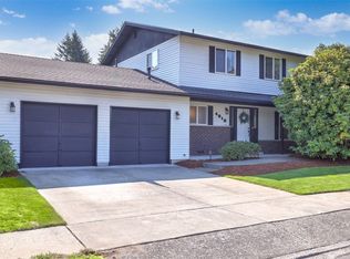4313 NE 20th St, Renton, WA 98059