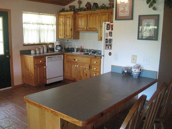 3rd image of 23773 Sonny Dr