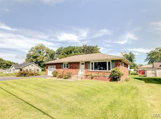 3448 Meridocia St, Alton, IL 62002