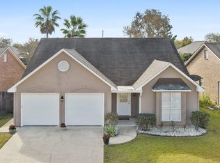 2073 Woodfield Ln, Biloxi, MS 39532