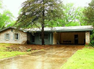 1205 Leslie Ln, Lufkin, TX 75901