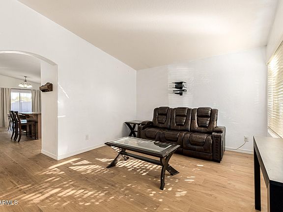 4th image of 45242 W SAGE BRUSH Drive
