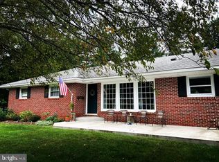 11691 Country Club Rd, Waynesboro, PA 17268