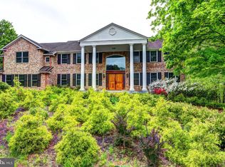 1103 Dapple Grey Ct, Great Falls, VA 22066