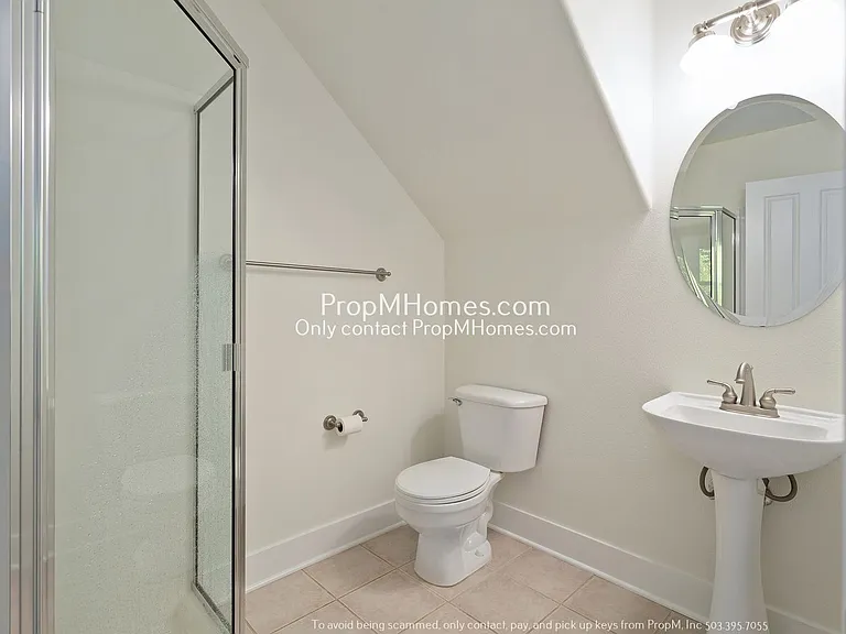 340 SW Delta Dr — Photo 24