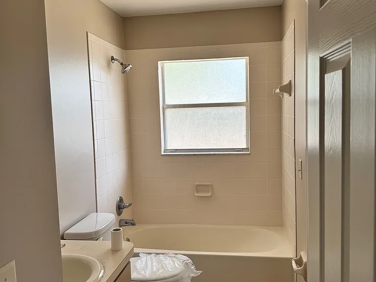 2083 W Swanson Dr — Photo 9