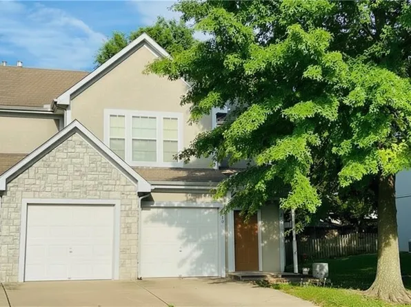 7515 Anderson St, Shawnee, KS 66227