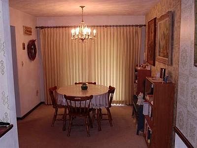 4th image of 27916 Crestview Dr