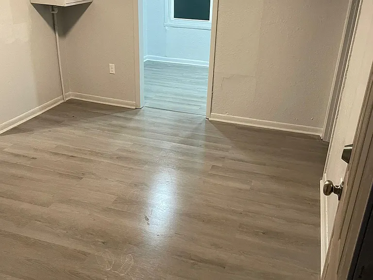 113 W Ash St #B — Photo 14