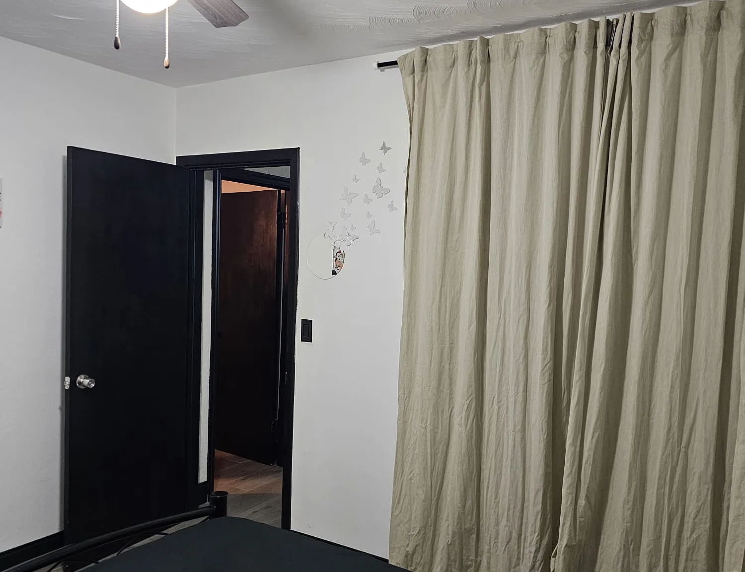 2 bed, $2,400 — Photo 4