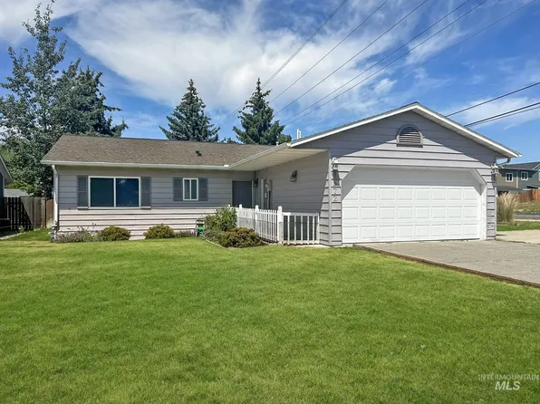 1572 Dogwood Ct, Moscow, ID 83843