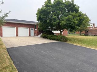 1608 Orchard Park Rd, West Seneca, NY 14224