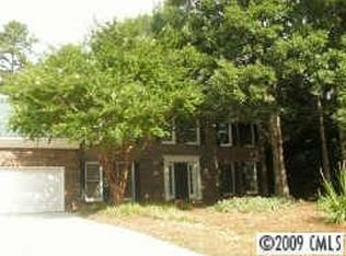 8506 Piccadily Ln, Harrisburg, NC 28075