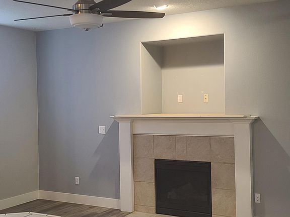 3rd image of 3462 SE Yellowbird Ave
