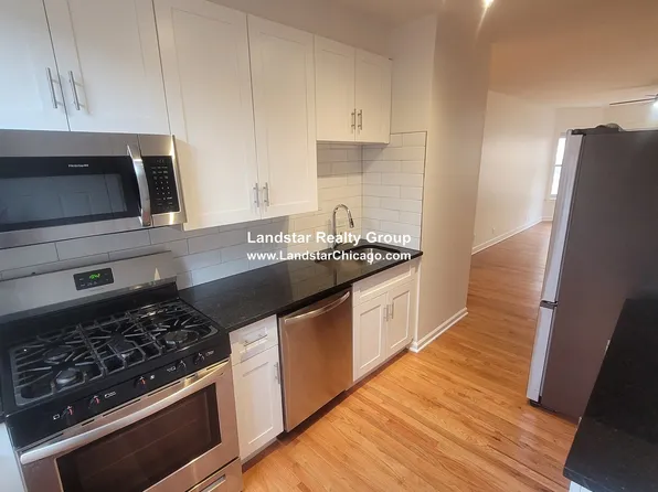 1742 W North Shore Ave APT 3, Chicago, IL 60626