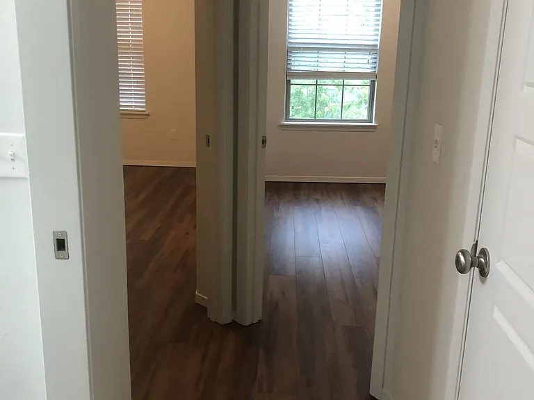 272 S Rolling Woods Way — Photo 14