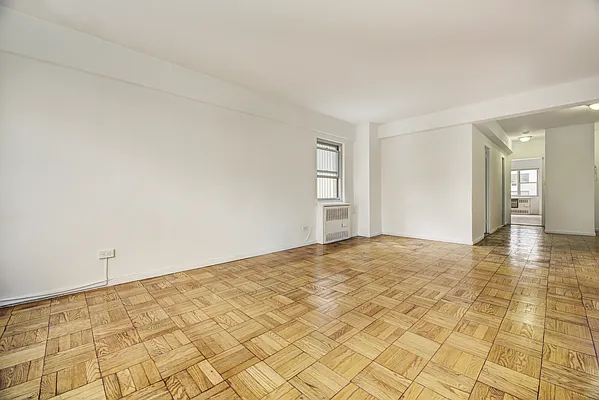 Rented by REAL New York | media 23