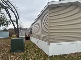 2 Bed 2 Bath Single Section plan