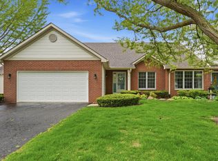 2714 Lake Shore Dr, Joliet, IL 60431