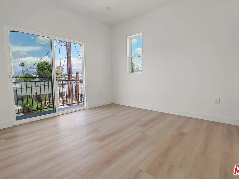 1263 Browning Blvd — Photo 6