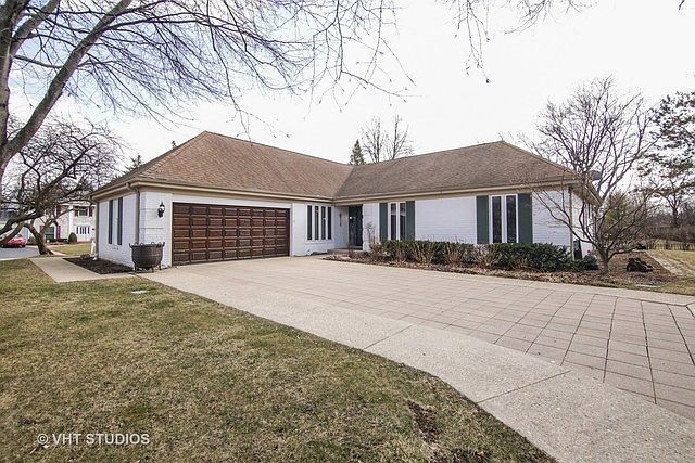 1st image of 1355 W Borders Dr