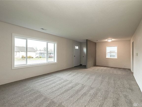 2nd image of 313 Roake Ave SE