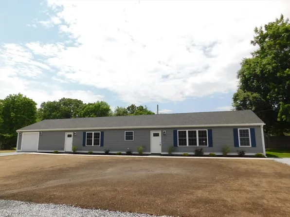 115 Winthrop St, Rehoboth, MA 02769