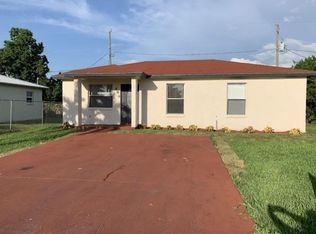 484 E Jordan Blvd, Pahokee, FL 33476