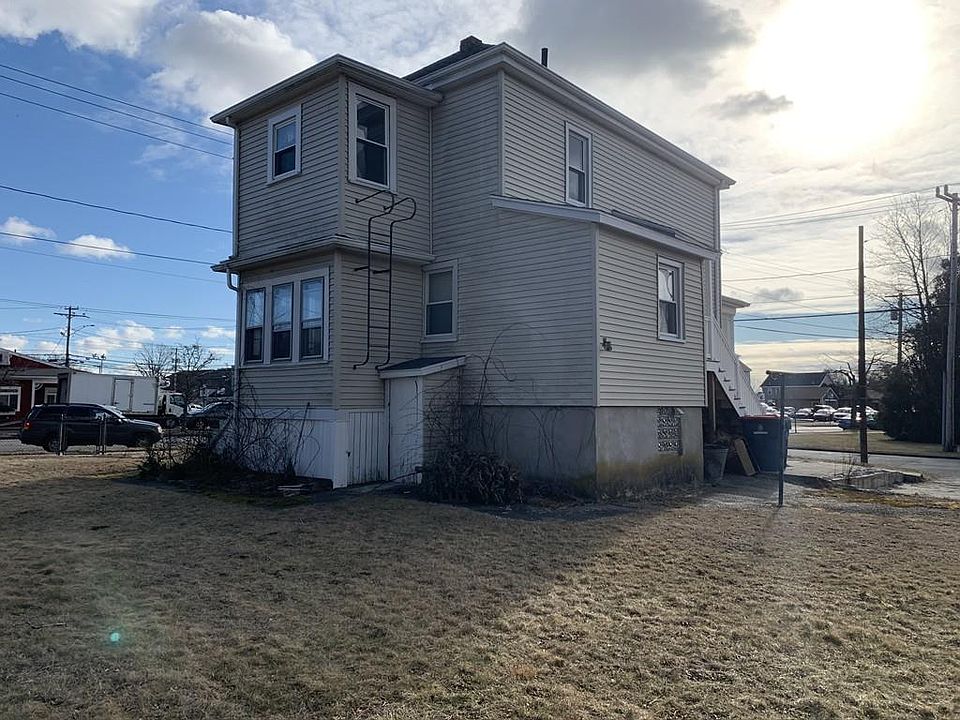 1015 Joyce St, New Bedford, MA 02745 Zillow