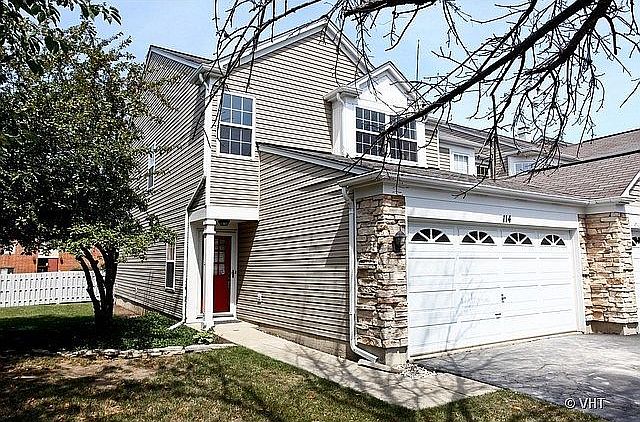1st image of 114 Oakton Dr