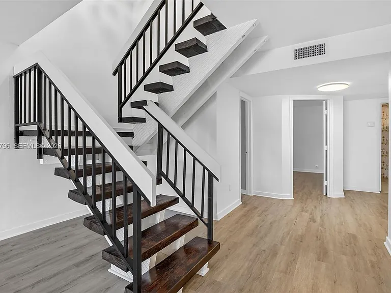 9703 N New River Canal Rd #103 — Photo 17