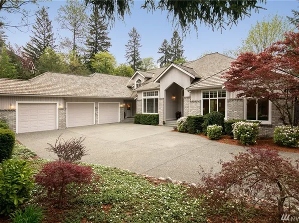 23949 NE 69th Pl, Redmond, WA 98053