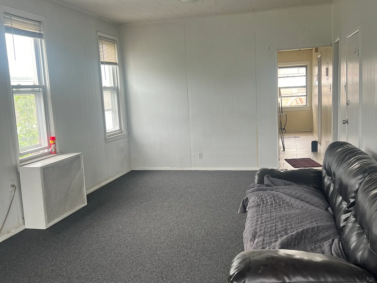 2 bed, 1998 sqft, $2,250 — Photo 2