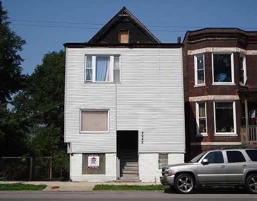 1st image of 8946 S Mackinaw Ave
