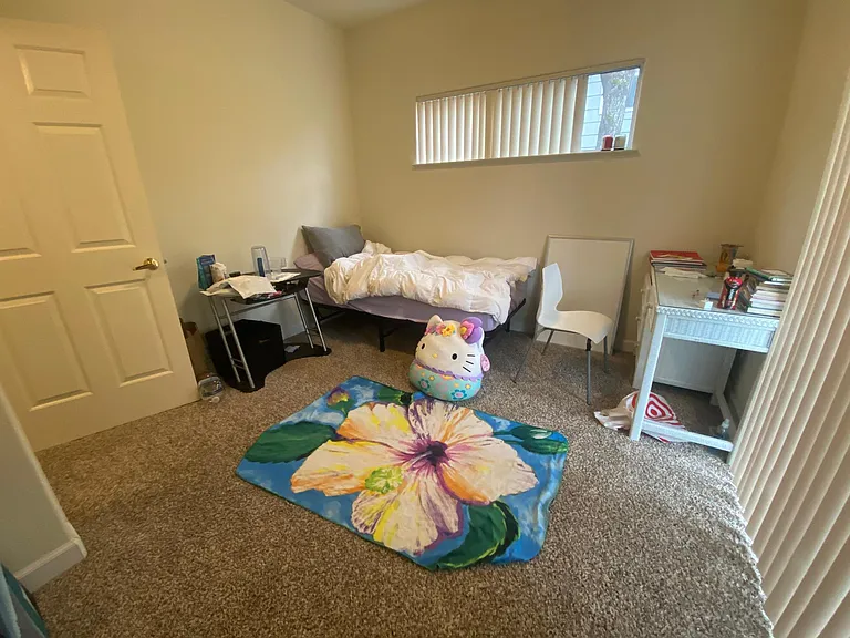645 Adams St #1 — Photo 23