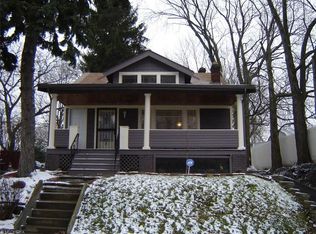 10901 Bellaire Rd, Cleveland, OH 44111