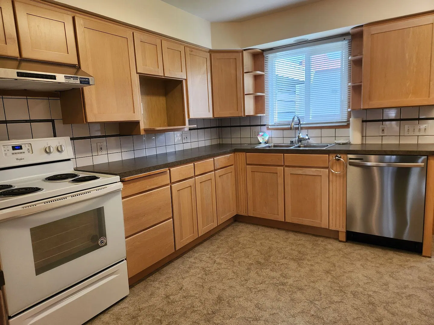708 Virginia Street — Photo 2