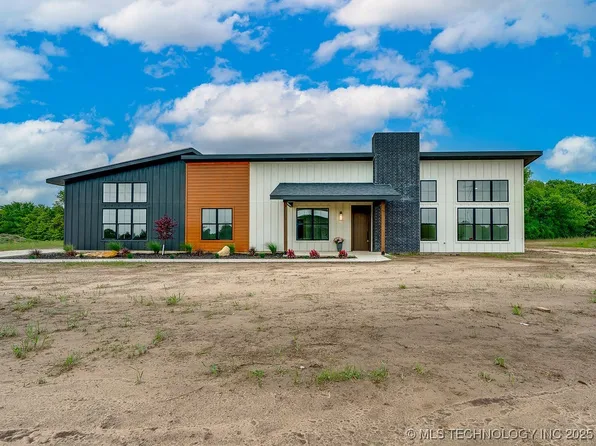 17466 County Road 3540, Ada, OK 74820