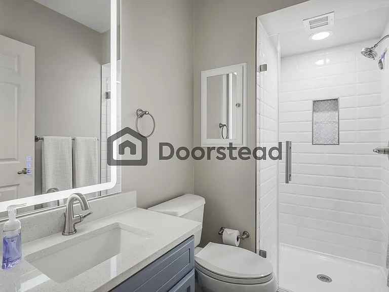1 Towers Park Ln #1606 — Photo 17