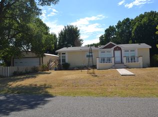 121 Sycamore, Erick, OK 73645