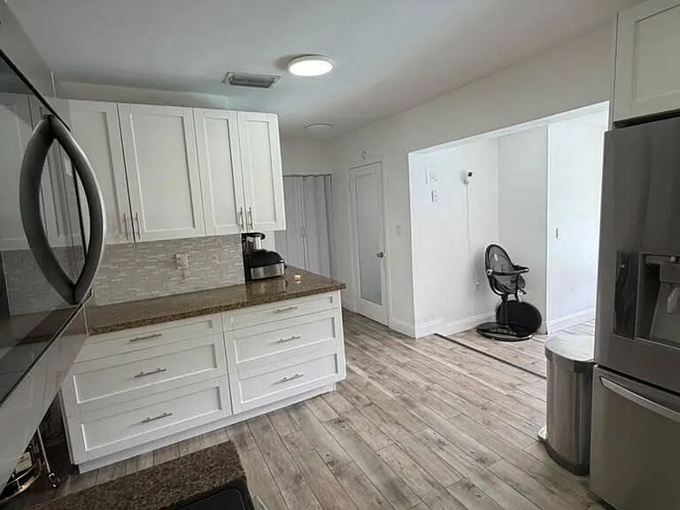 2635 Liberty St — Photo 6