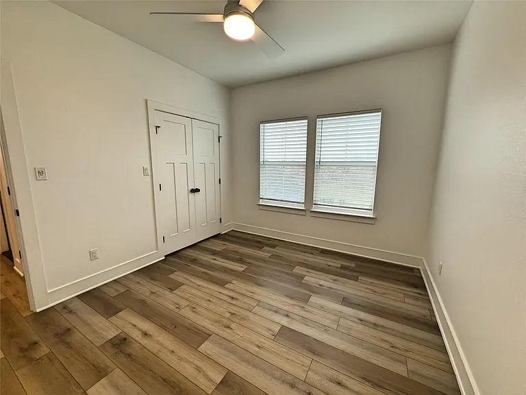 424 Stagecoach Trl — Photo 22