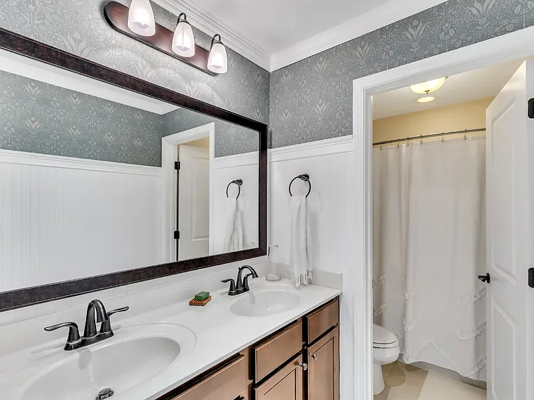 111 Martello Rd — Photo 26