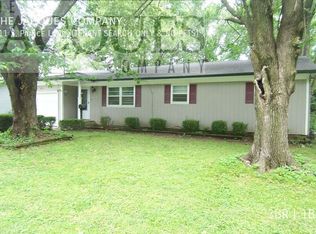 311 S Prince Ln, Springfield, MO 65802