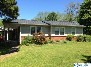 3900 Price Rd SW, Huntsville, AL 35805