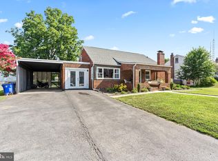 712 Interval Rd, Hagerstown, MD 21740